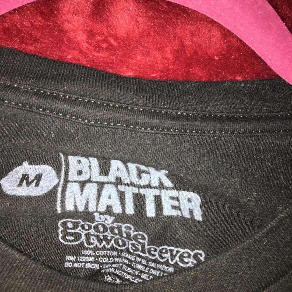 graphic tee - Picture 2 of 2
